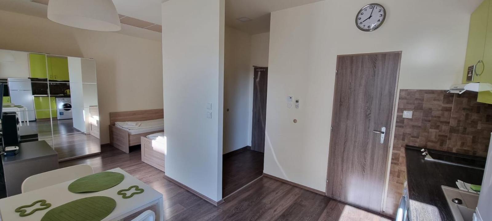 Apartman Panorama Štúrovo Eksteriør billede