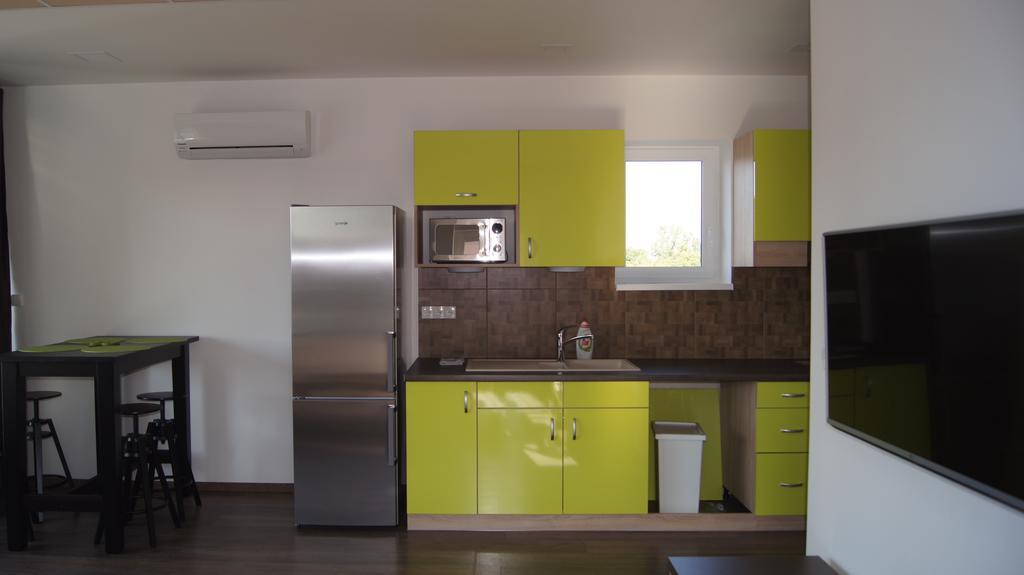 Apartman Panorama Štúrovo Eksteriør billede