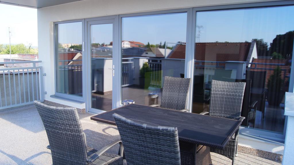 Apartman Panorama Štúrovo Eksteriør billede